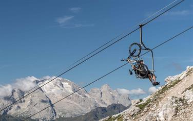 Image for: Fedare Uphill